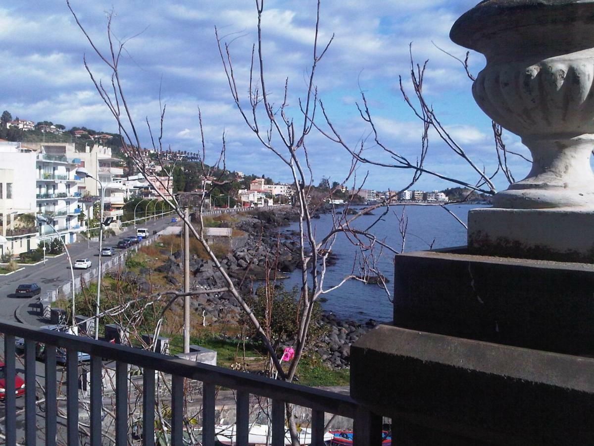 Apartmán La Terrazza Dei Normanni Aci Castello Exteriér fotografie