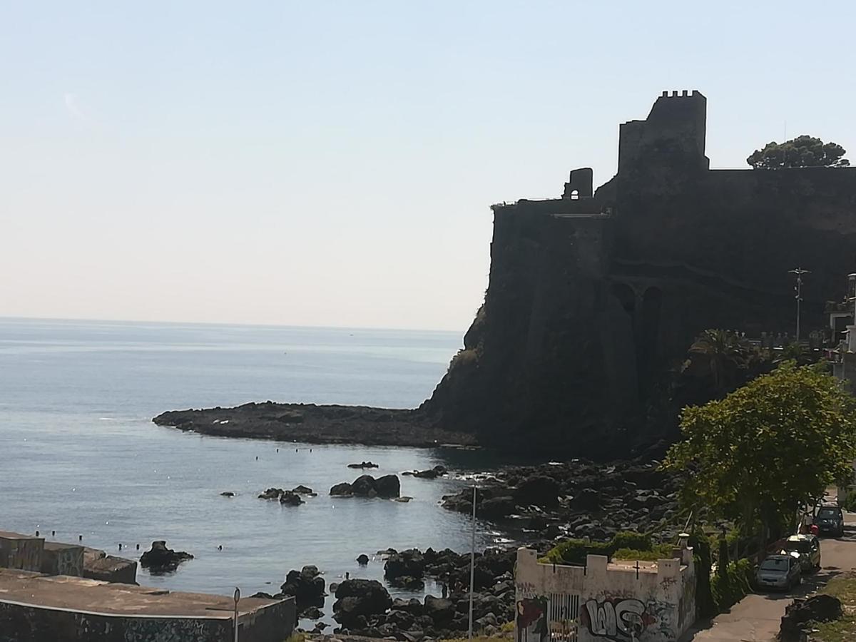 Apartmán La Terrazza Dei Normanni Aci Castello Exteriér fotografie